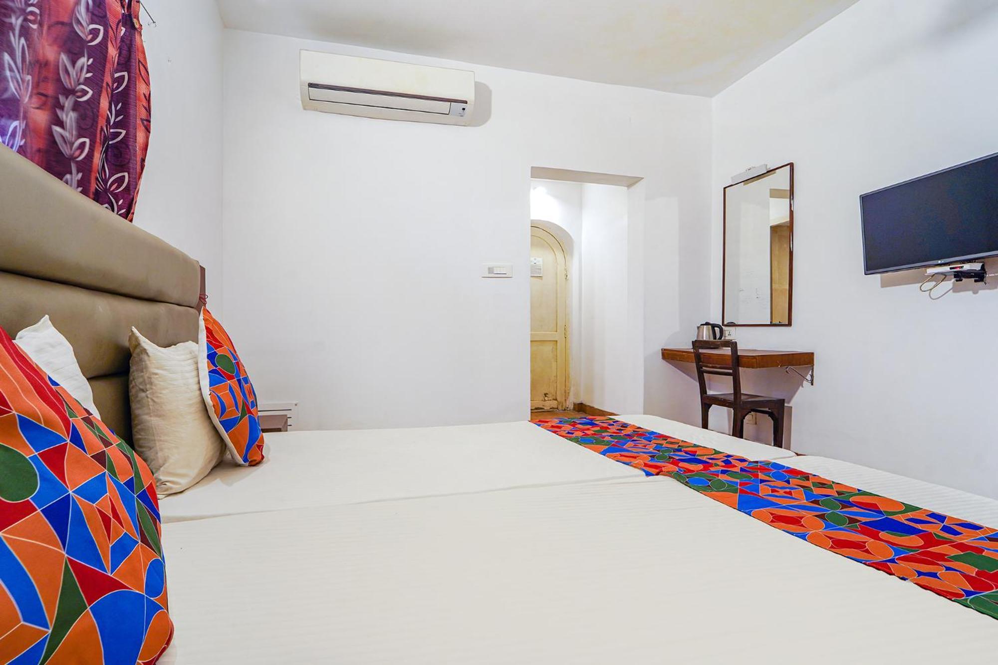 Fabexpress Le Aham Boutique - Auroville Beach - 600M Pondicherry Exterior foto